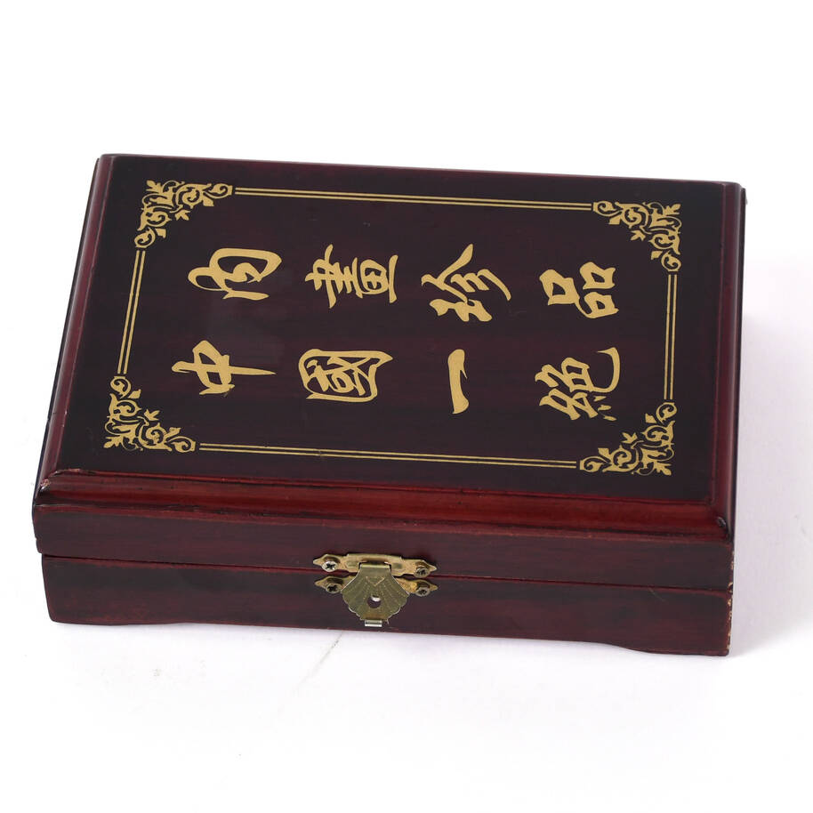 Chinese Reverse Painted Dragon Snuff Bottle in Box