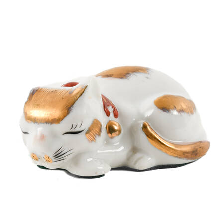 Japanese Kutani Sleeping Kitty Figure
