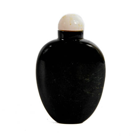 Antique Black and White Stopper Glass Snuff Bottle