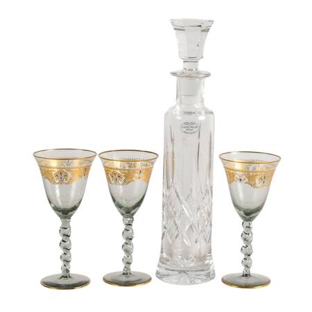 Four-Piece Royal Gallery Cut Lead Crystal Decanter with White Wine Glasses
