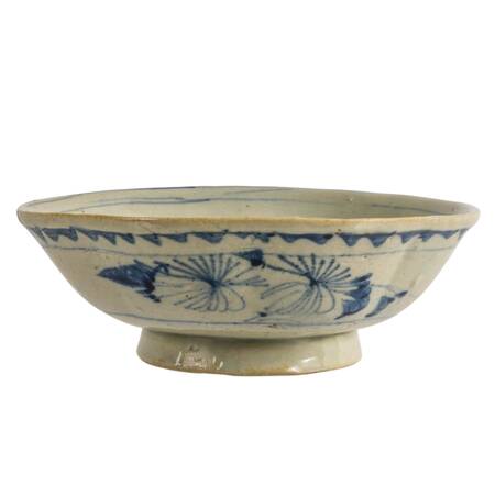 Antique Chinese Porcelain Rice Bowl