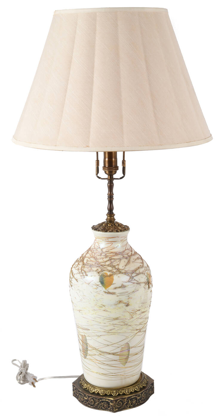 Art Deco Victor Durant Threaded Art Glass Heart and Vine Vase Table Lamp