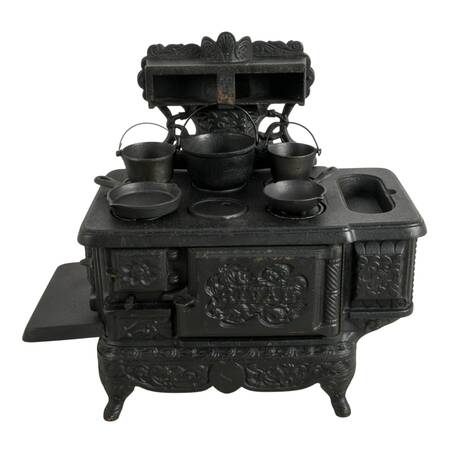 J&E Stevens Antique Cast Iron Salesman's Sample Toy Stove