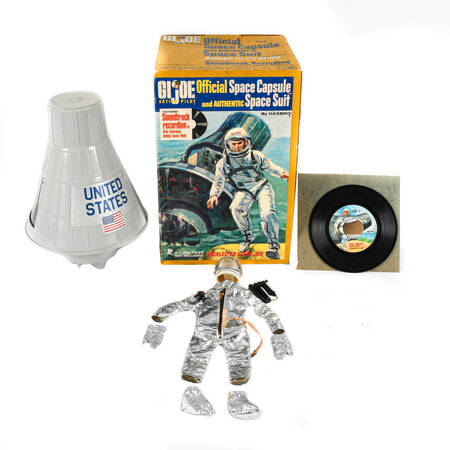 GI Joe Official Space Capsule and Authentic Suit with Original Box