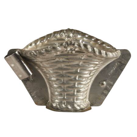 1930s German Easter Basket Chocolate Mold