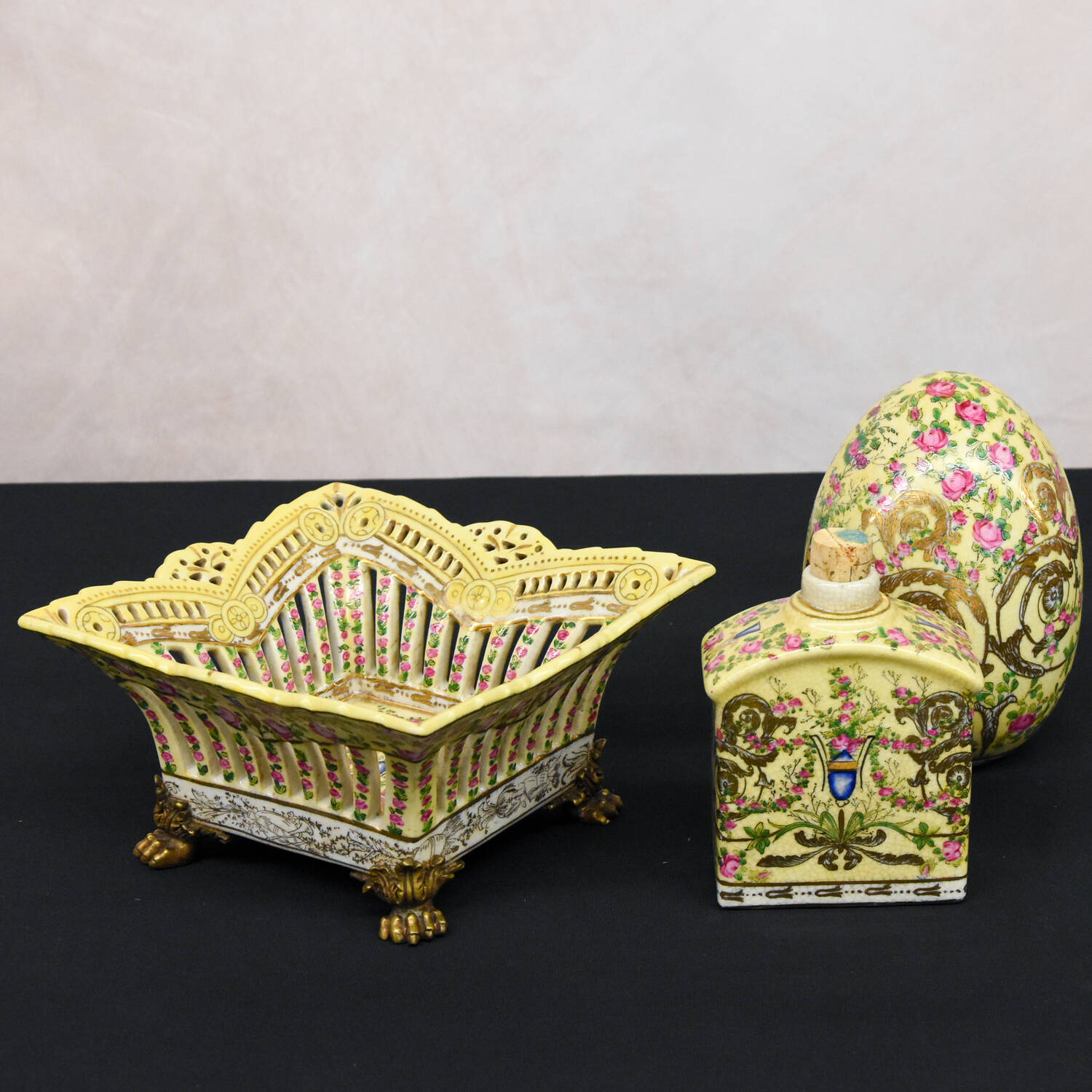 Chinese Yellow Floral Three-Piece Décor Set
