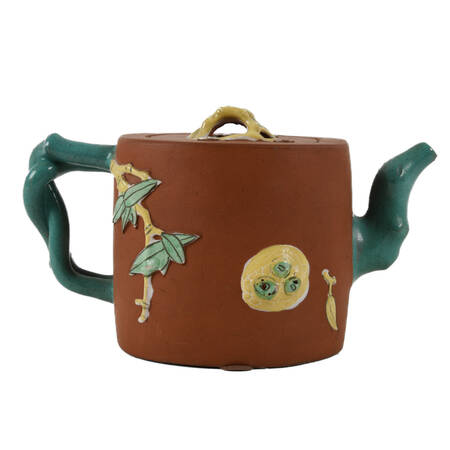 Chinese Yixing Zisha Clay Tea Pot