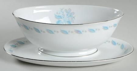 Sky Flower Gravy Boat with Attached Underplate