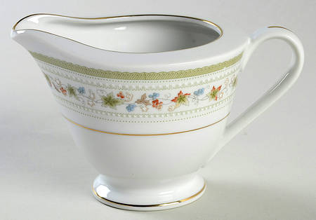 Interlude Creamer