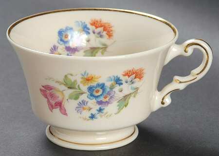 ABE1 Footed Cup