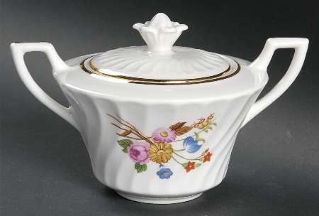ABE16  Sugar Bowl & Lid