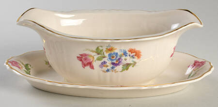 ABE3 Gravy Boat with Attached Underplate