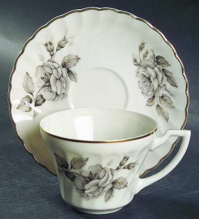 Flat Cup & Saucer Set