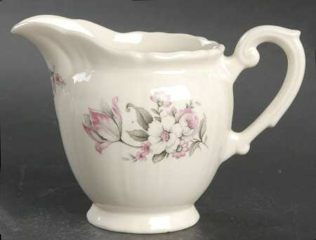 Moss Rose (Scalloped, No Trim) Creamer