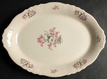 Moss Rose (Scalloped, No Trim) 16" Oval Serving Platter