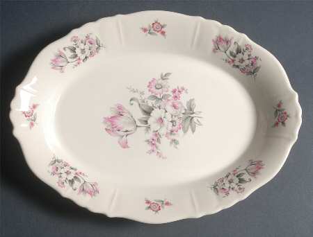 Moss Rose (Scalloped, No Trim) 12" Oval Serving Platter