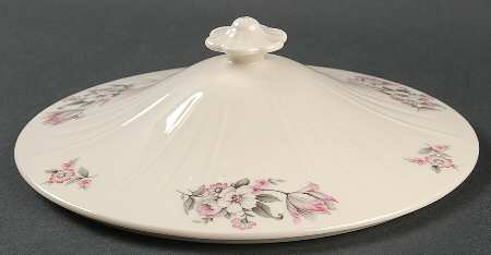 Moss Rose (Scalloped, No Trim) Lid for Round Vegetable