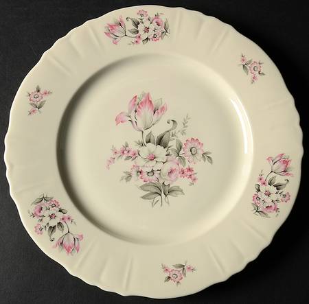 Moss Rose (Scalloped, No Trim) Dinner Plate