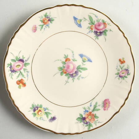 Selma (Scalloped) Dessert/Pie Plate by Aberdeen