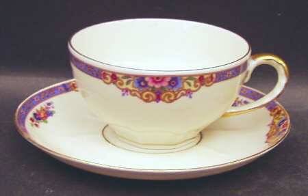 ACC2 Flat Cup & Saucer Set