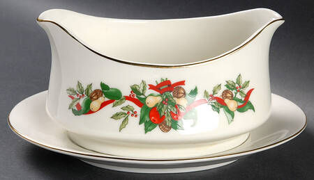 Christmas Bounty Gravy Boat with Attached Underplate