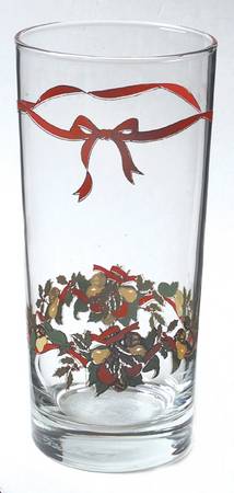 Christmas Bounty Glassware Tall Tumbler