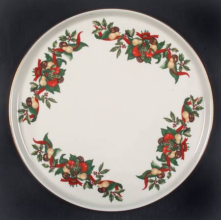 Christmas Bounty Cake Plate