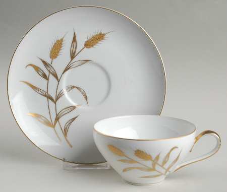 Golden Leaf Flat Cup & Saucer Set