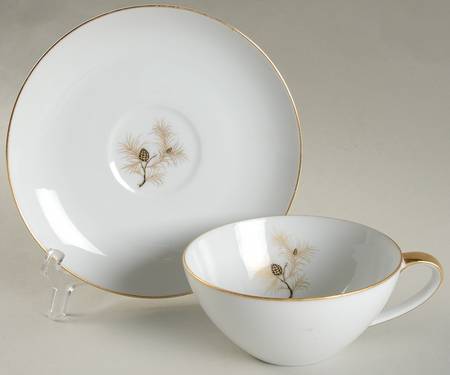 Golden Pine Flat Cup & Saucer Set