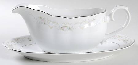Delila Gravy Boat & Underplate by Acsons
