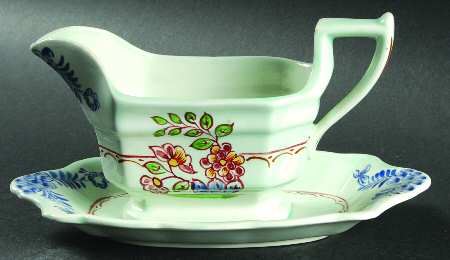 2413 Gravy Boat with Attached Underplate