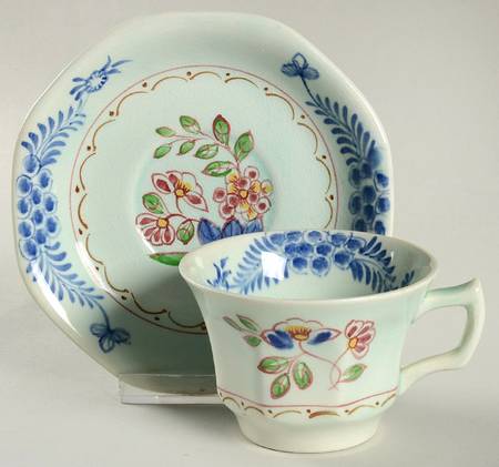 2413 Flat Cup & Saucer Set