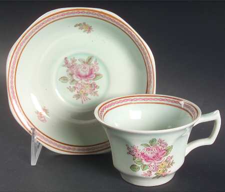 2418 Flat Cup & Saucer Set