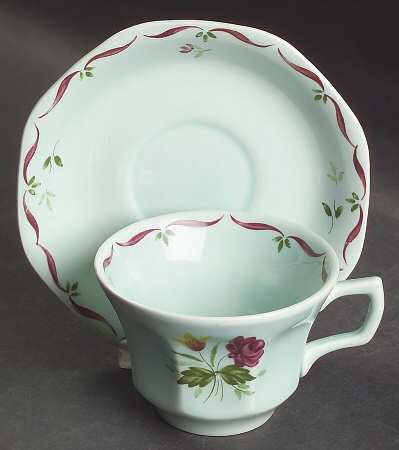 Allegro Flat Cup & Saucer Set