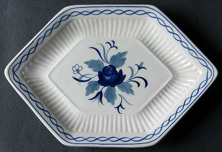 Baltic Blue (Newer, White) Underplate for Sauce Boat