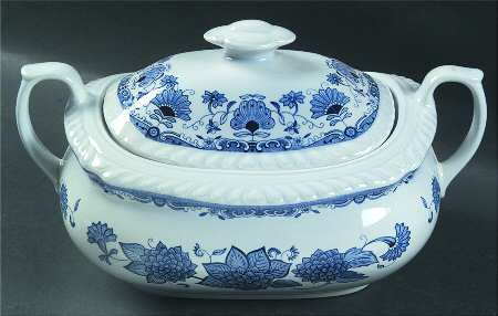 Blue Butterfly Oval Covered Vegetable