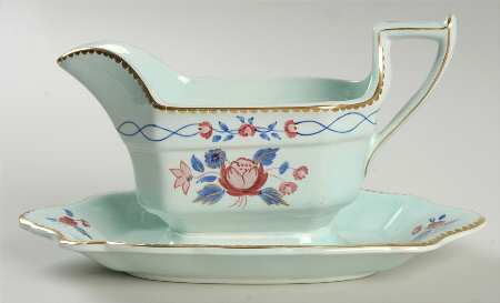 Cascade Gravy Boat with Attached Underplate