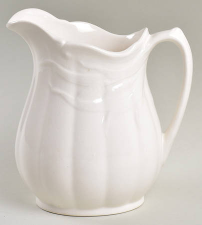 Ceres Cream 16 Oz Pitcher