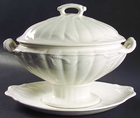 Ceres Cream Tureen & Lid w/Underplate