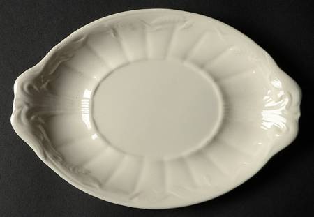 Ceres Cream Underplate for Sauce Boat