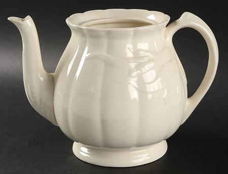 Ceres Cream Teapot No Lid