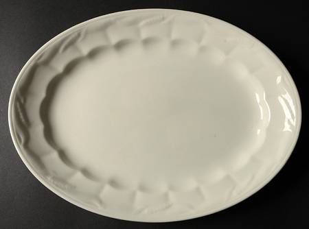 Ceres Cream 14" Oval Serving Platter