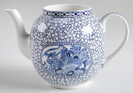Chinese Bird Teapot No Lid