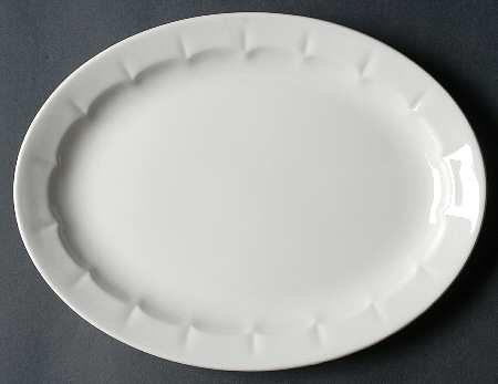 Chippendale 12" Oval Serving Platter