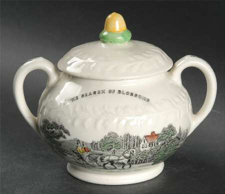 Currier & Ives (Raised Border, Cream Body) Sugar Bowl & Lid