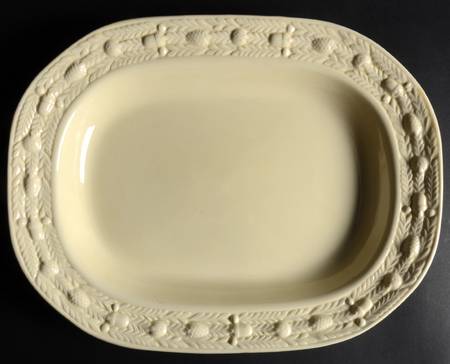 Della Robia Cream (Titian Ware) 17" Oval Serving Platter