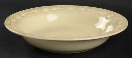 Della Robia Cream (Titian Ware) Rim Soup Bowl