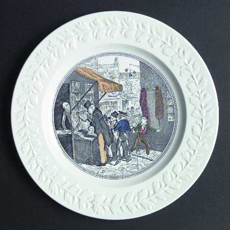 Dickens (Laurel Rim) Dinner Plate