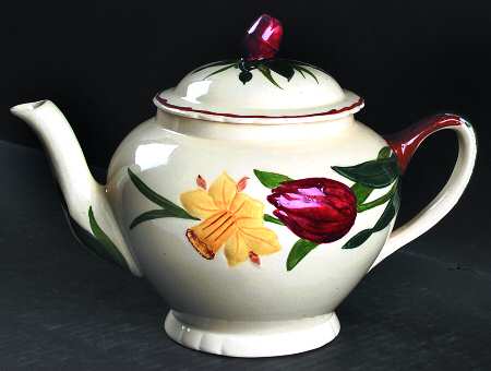 Dutch Garden Teapot & Lid
