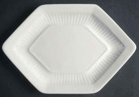Empress Underplate for Sauce Boat